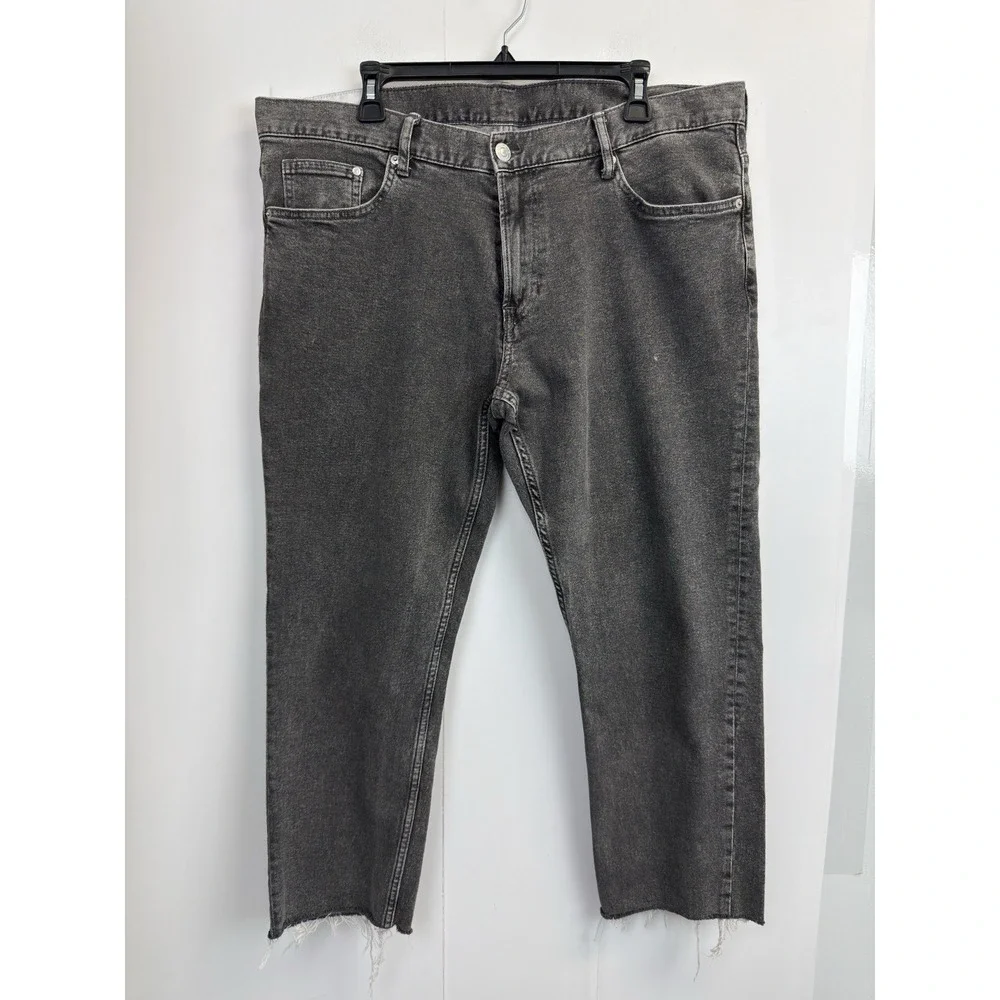 H&M Slim Mens Stretch Jeans Size 38X25 Cropped‎ Gray Raw Edge